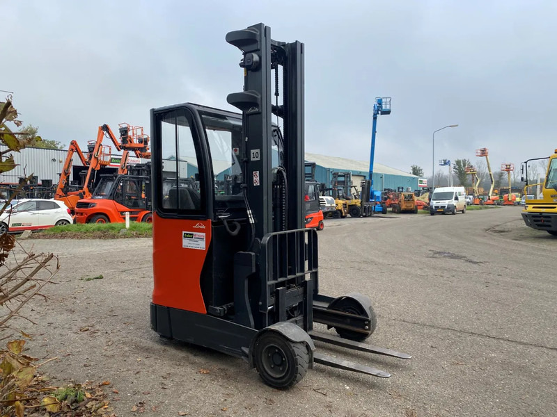 Linde R14G-01 - Xe tải tiếp cận: hình 2 Linde R14G-01 - Xe tải tiếp cận: hình 2