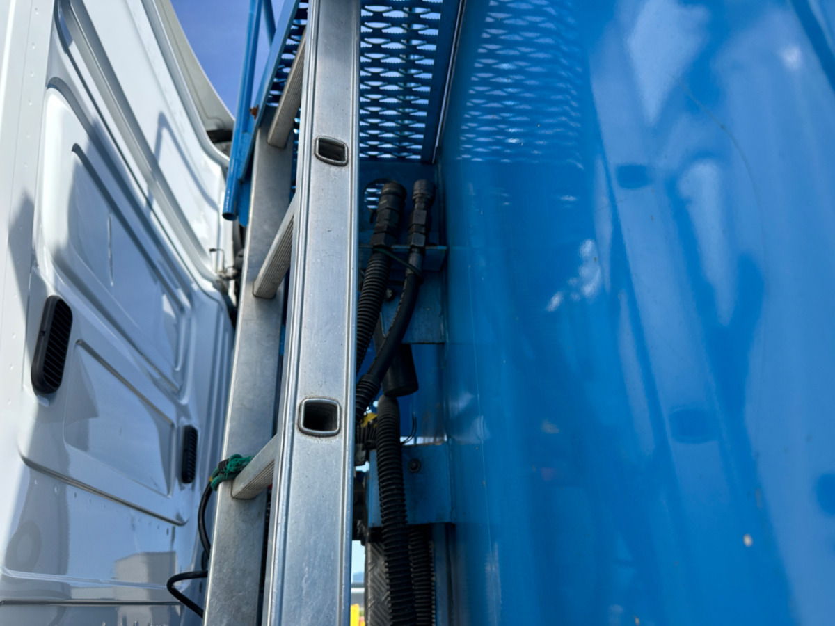 CARNEHL CSS/AL 93m3 - Sơ mi rơ moóc hộp kín: hình 2 CARNEHL CSS/AL 93m3 - Sơ mi rơ moóc hộp kín: hình 2