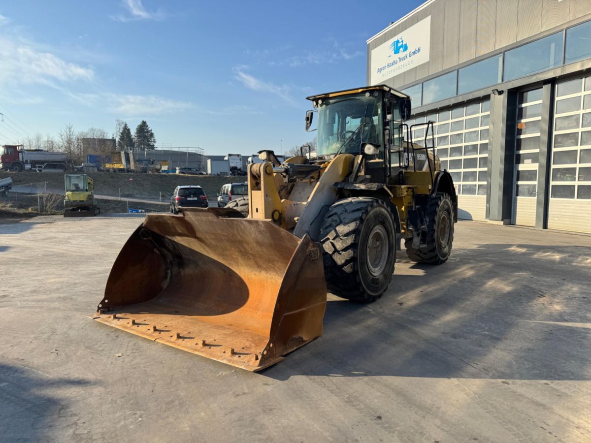 CATERPILLAR 950M - Máy xúc lật bánh lốp: hình 1 CATERPILLAR 950M - Máy xúc lật bánh lốp: hình 1