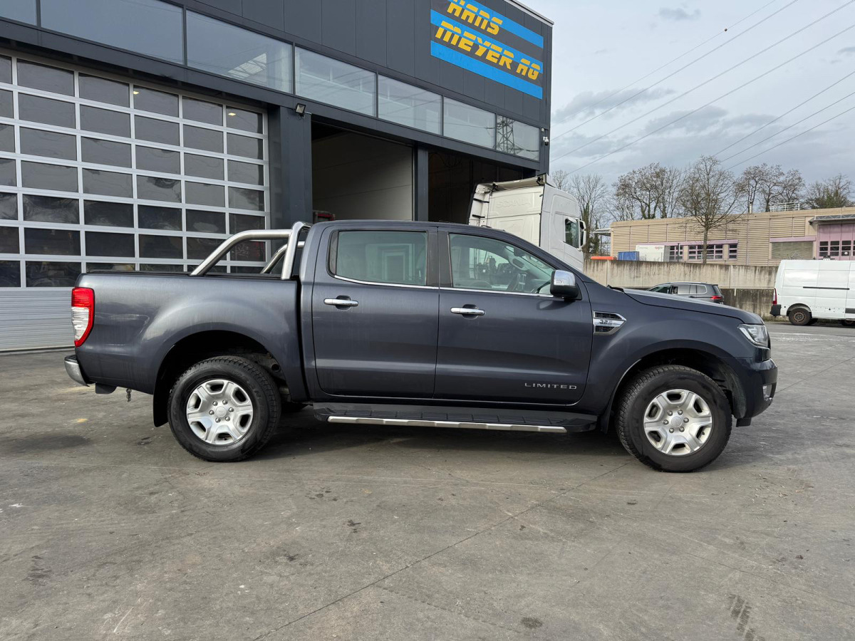 FORD Ranger 3.2 Diesel 4x4 - Xe bán tải: hình 3 FORD Ranger 3.2 Diesel 4x4 - Xe bán tải: hình 3