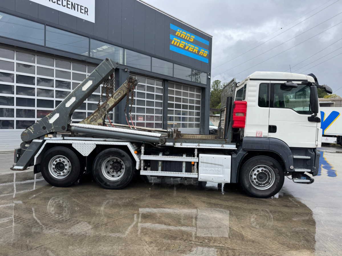 MAN TGS 28.440 6x2 UT GIGANT - Xe tải chở thùng nhỏ: hình 4 MAN TGS 28.440 6x2 UT GIGANT - Xe tải chở thùng nhỏ: hình 4