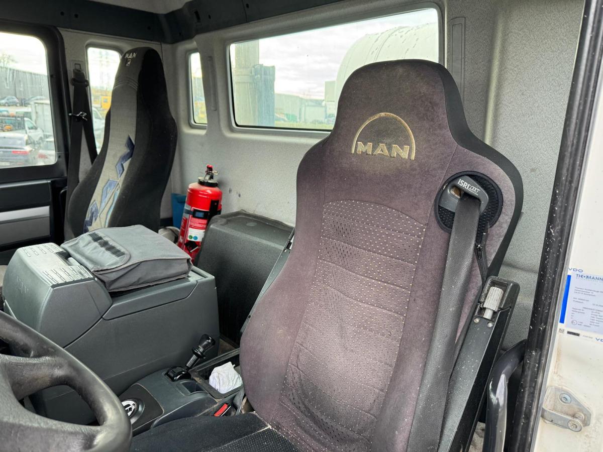 Cho thuê MAN TGS 32.440 8x4 Liebherr 9m3 MAN TGS 32.440 8x4 Liebherr 9m3: hình 14 Cho thuê MAN TGS 32.440 8x4 Liebherr 9m3 MAN TGS 32.440 8x4 Liebherr 9m3: hình 14