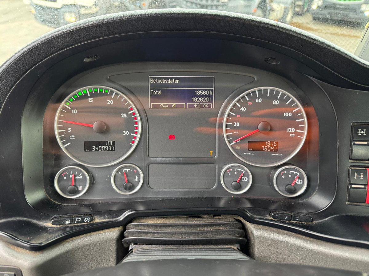 Cho thuê MAN TGS 32.440 8x4 Liebherr 9m3 MAN TGS 32.440 8x4 Liebherr 9m3: hình 16 Cho thuê MAN TGS 32.440 8x4 Liebherr 9m3 MAN TGS 32.440 8x4 Liebherr 9m3: hình 16