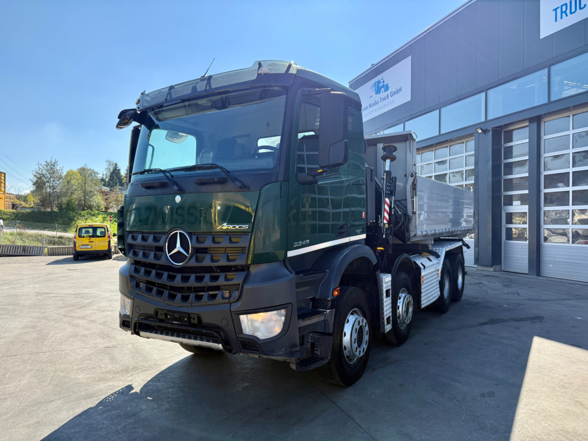 MERCEDES Arocs 3242 8x4 Hiab 166-4 - Xe ben, Xe cẩu tự hành: hình 2 MERCEDES Arocs 3242 8x4 Hiab 166-4 - Xe ben, Xe cẩu tự hành: hình 2