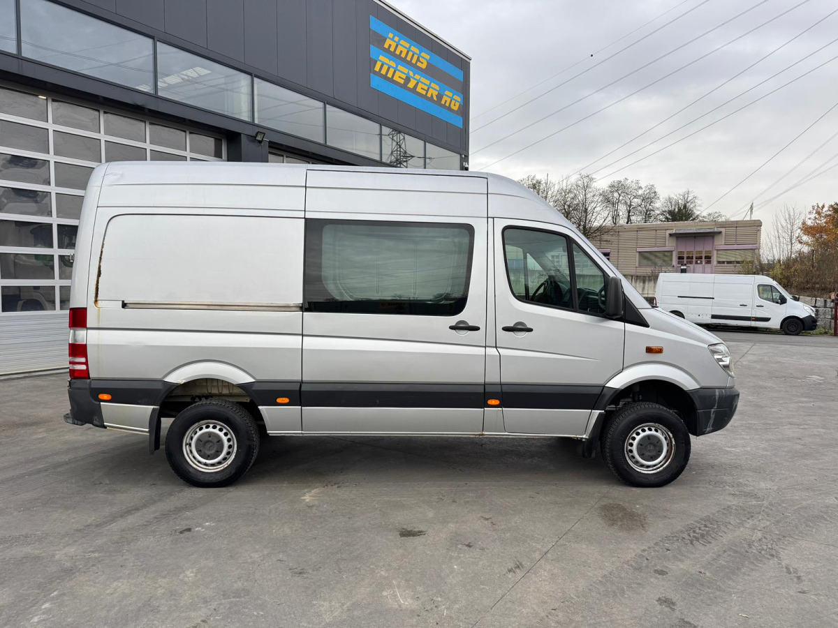 MERCEDES Sprinter 316CDI 4x4 - Xe van chở hàng: hình 3 MERCEDES Sprinter 316CDI 4x4 - Xe van chở hàng: hình 3