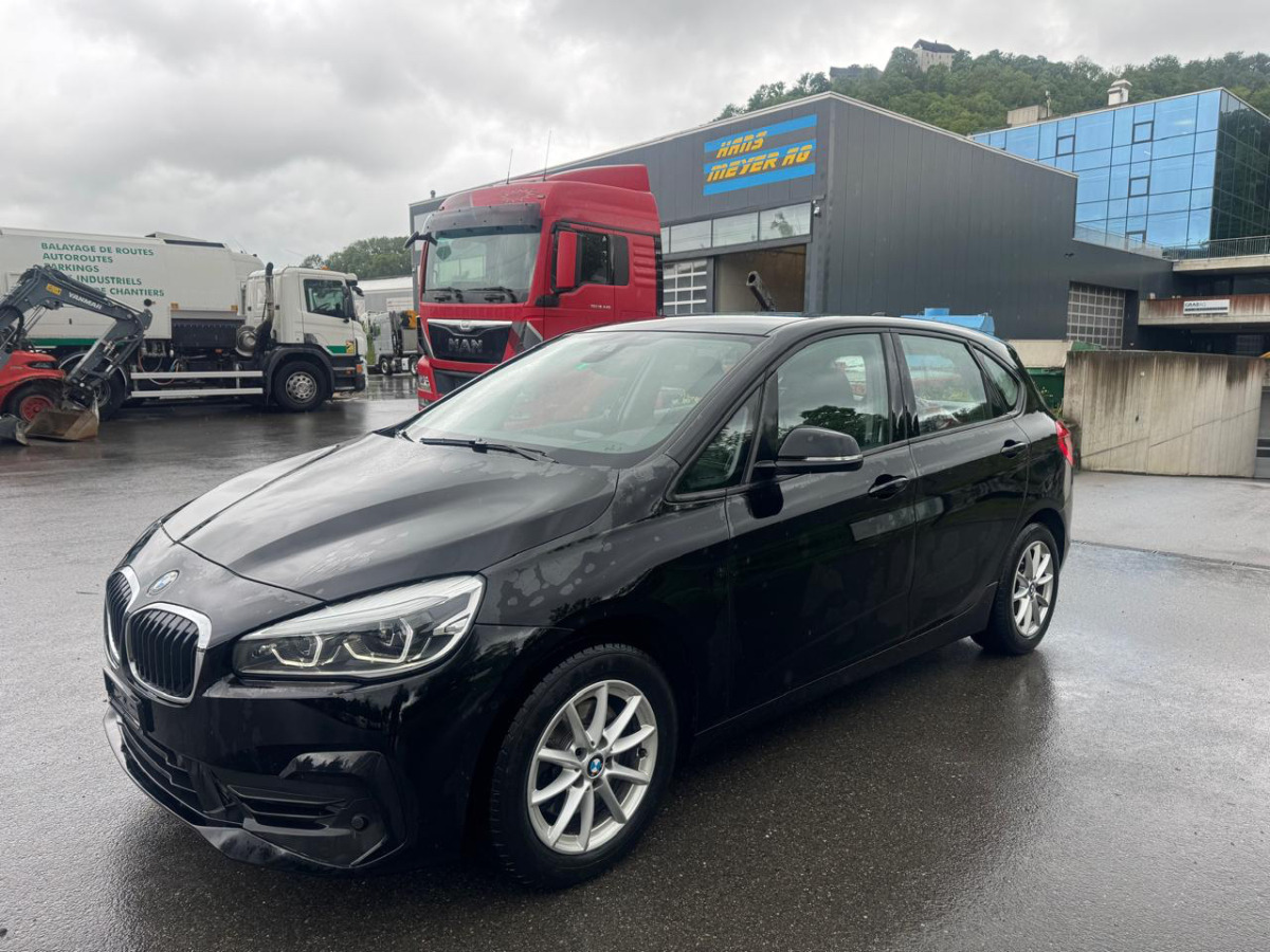 Marke BMW 218d xDrive - Xe hơi: hình 1 Marke BMW 218d xDrive - Xe hơi: hình 1
