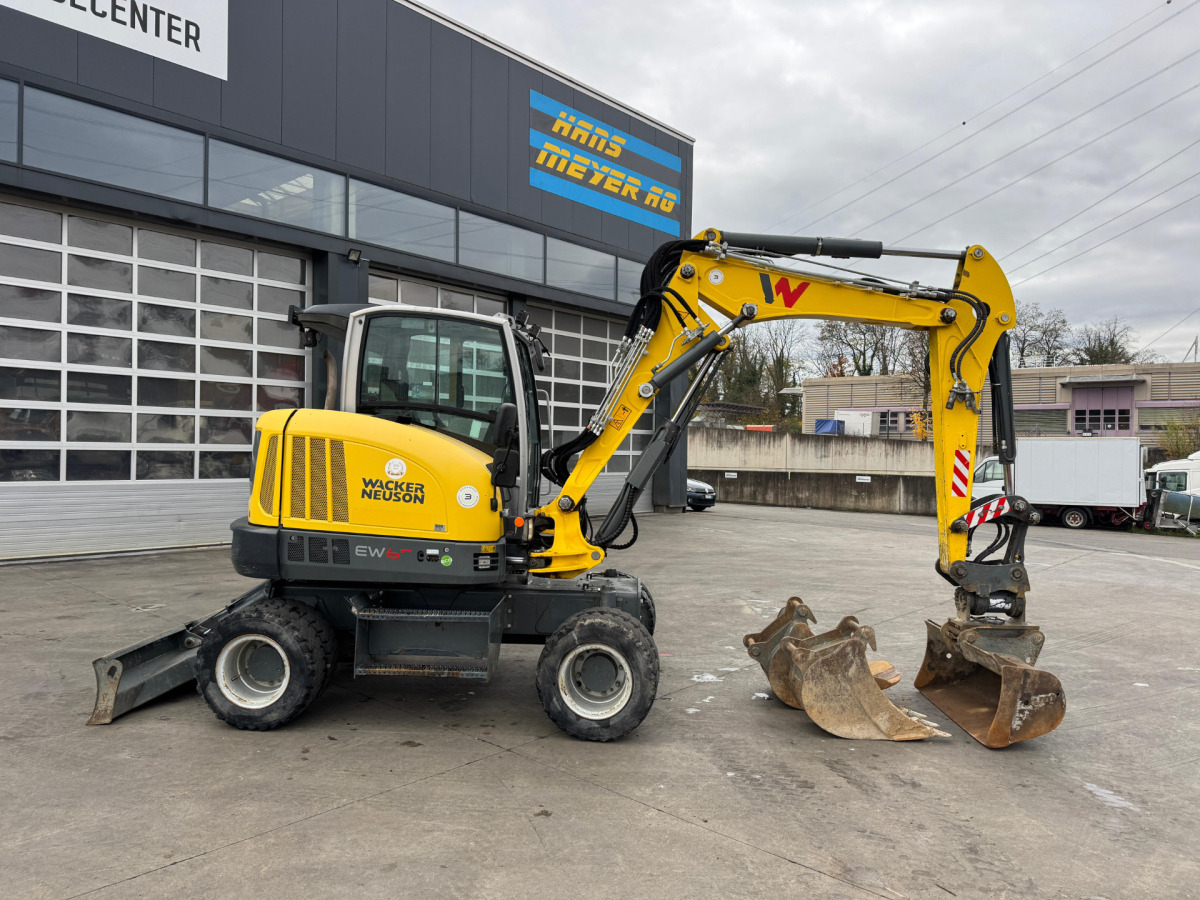 NEUSON EW65 E14-2 Powertilt 3x Schaufeln - Máy xúc bánh lốp: hình 3 NEUSON EW65 E14-2 Powertilt 3x Schaufeln - Máy xúc bánh lốp: hình 3