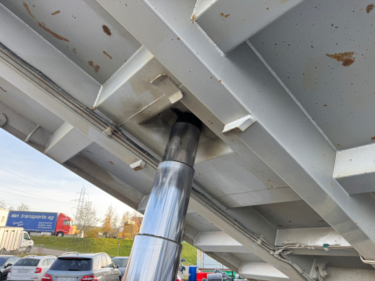 SCANIA G490 10x4 2S Moser - Xe ben: hình 3 SCANIA G490 10x4 2S Moser - Xe ben: hình 3