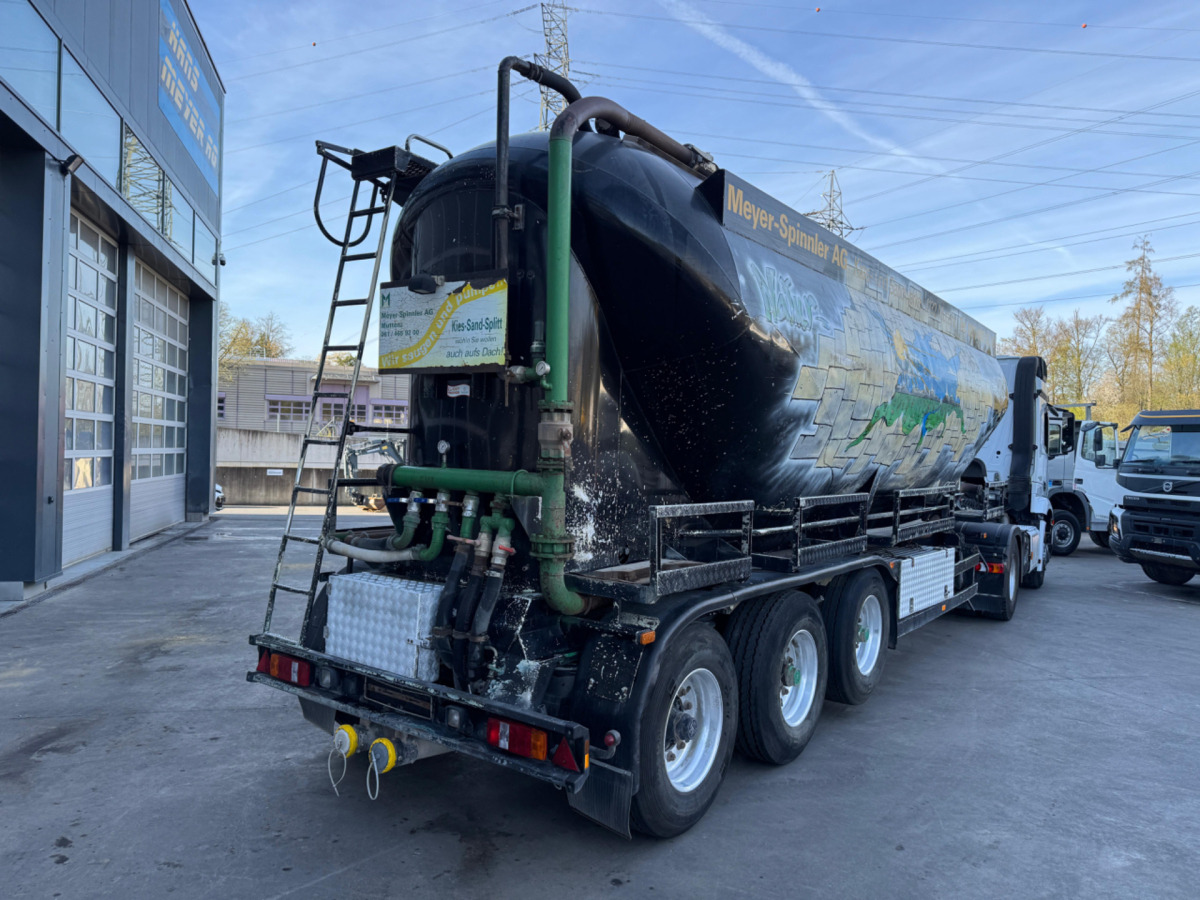 SPITZER Spitzer Silo 37m3 - Sơ mi rơ moóc bồn silo: hình 4 SPITZER Spitzer Silo 37m3 - Sơ mi rơ moóc bồn silo: hình 4