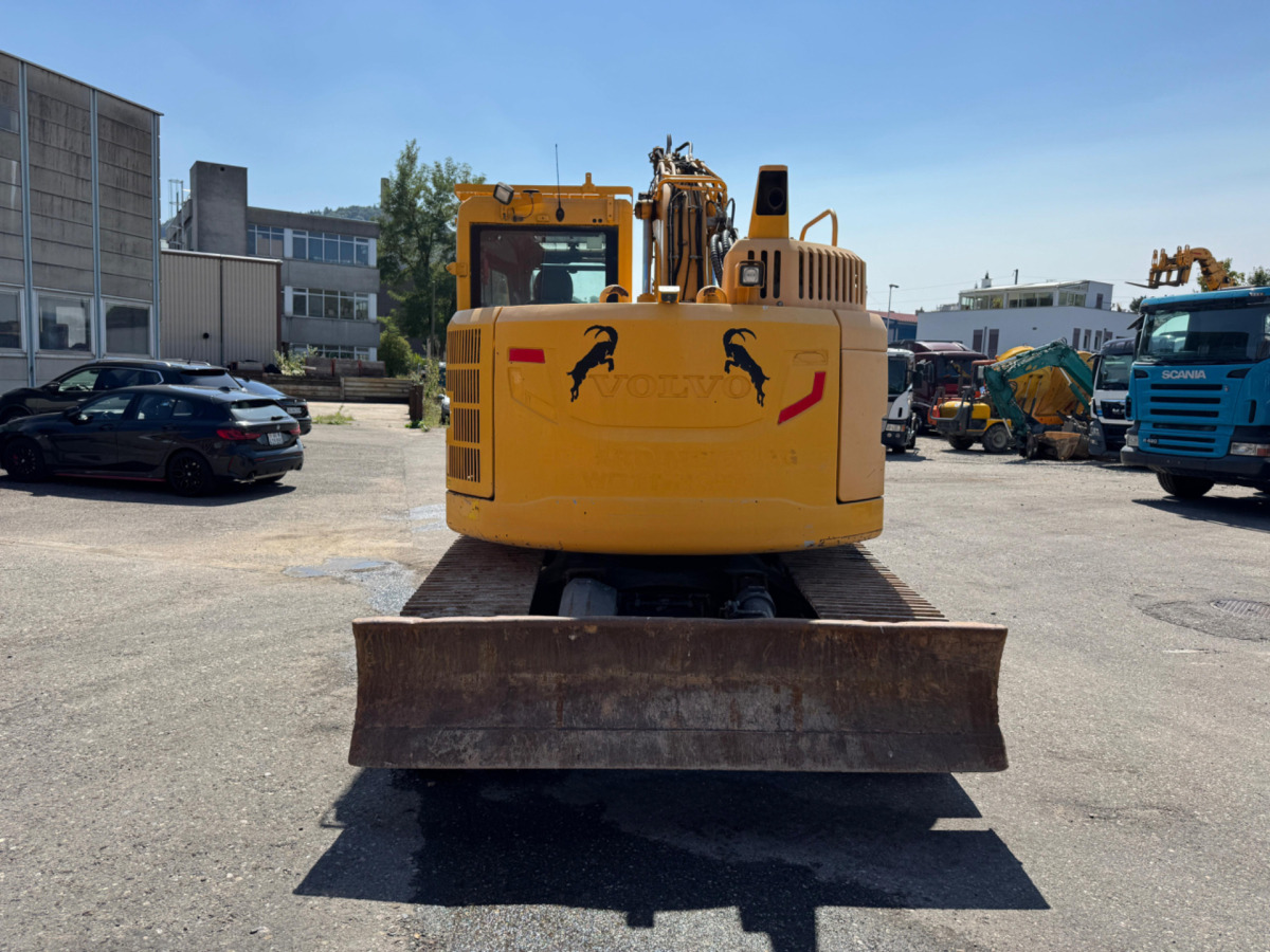 VOLVO ECR145DL Oilquick - Máy xúc bánh xích: hình 5 VOLVO ECR145DL Oilquick - Máy xúc bánh xích: hình 5