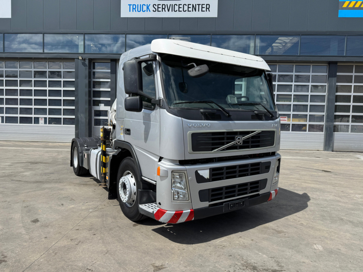 VOLVO FM-400 4x2 Bonfiglioli 15000-4 - Xe cẩu tự hành: hình 4 VOLVO FM-400 4x2 Bonfiglioli 15000-4 - Xe cẩu tự hành: hình 4