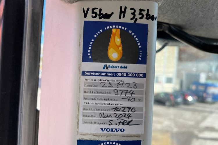 Volvo L180H - Máy xúc lật bánh lốp: hình 4 Volvo L180H - Máy xúc lật bánh lốp: hình 4