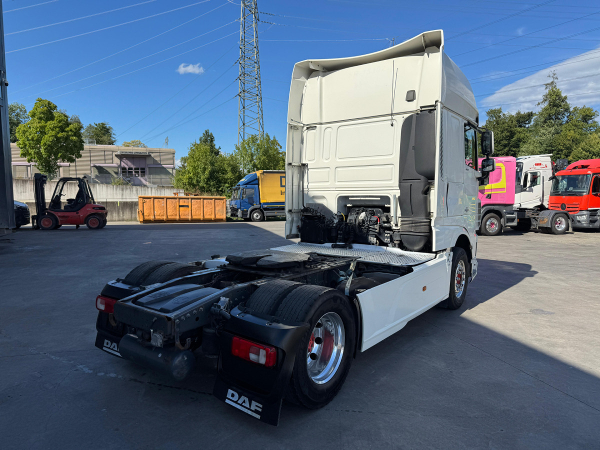 DAF XF460 4x2 - Xe đầu kéo: hình 5 DAF XF460 4x2 - Xe đầu kéo: hình 5