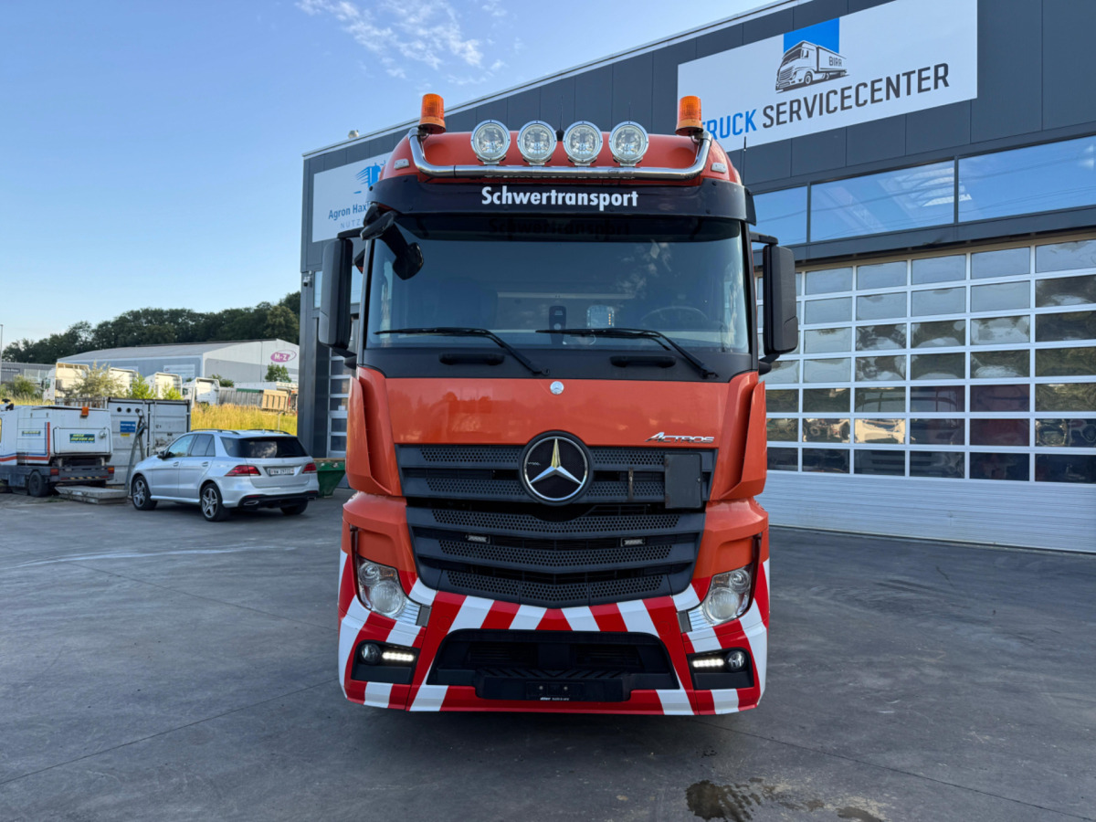 MERCEDES Actros 3358 6x4 120T - Xe đầu kéo: hình 2 MERCEDES Actros 3358 6x4 120T - Xe đầu kéo: hình 2