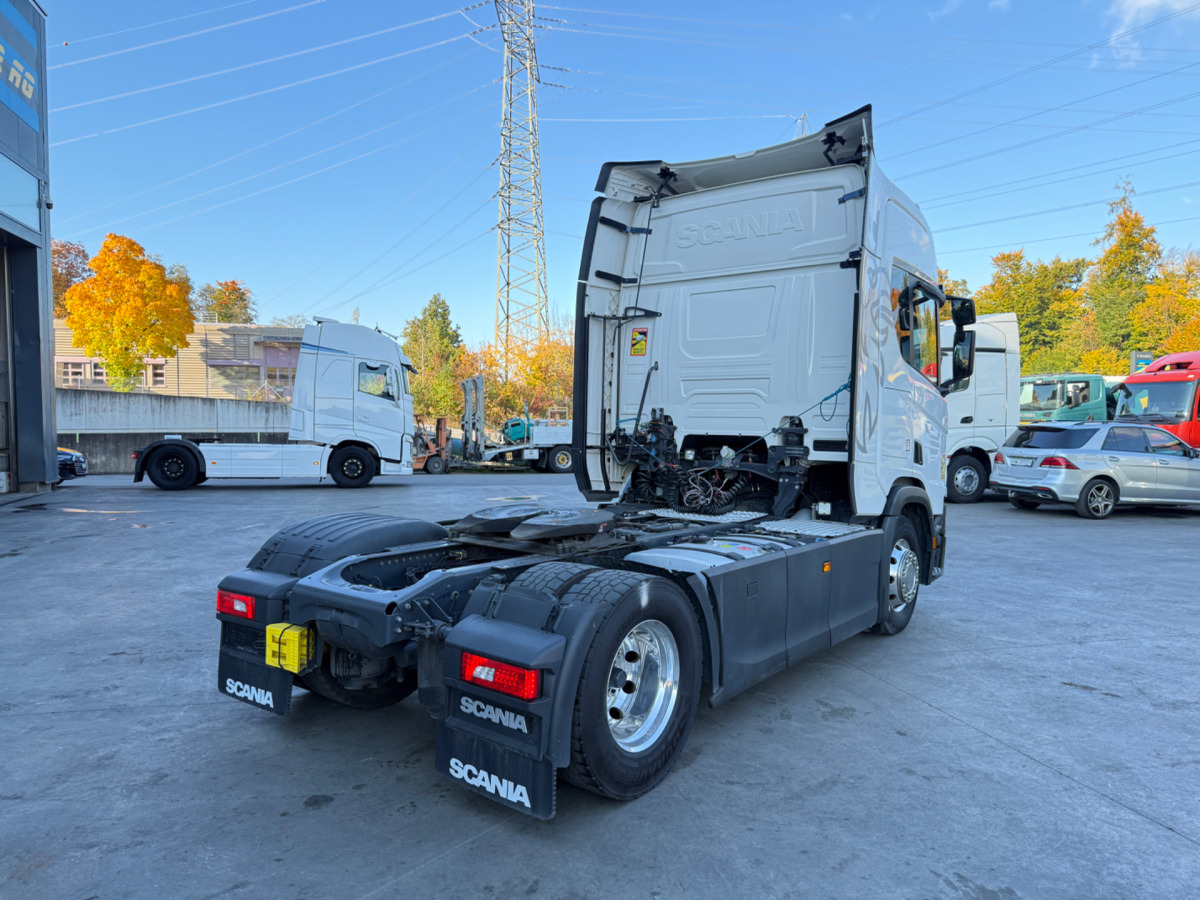 SCANIA R450 4x2 - Xe đầu kéo: hình 5 SCANIA R450 4x2 - Xe đầu kéo: hình 5