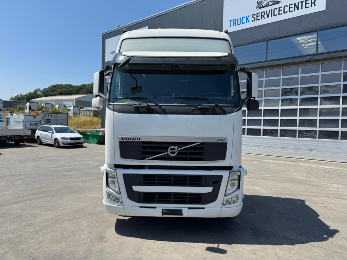 VOLVO FH-460 4x2 - Xe đầu kéo: hình 2 VOLVO FH-460 4x2 - Xe đầu kéo: hình 2
