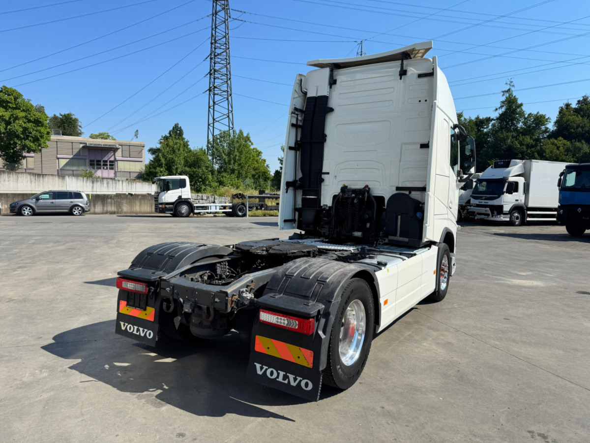 VOLVO FH-460 4x2 XXL - Xe đầu kéo: hình 5 VOLVO FH-460 4x2 XXL - Xe đầu kéo: hình 5