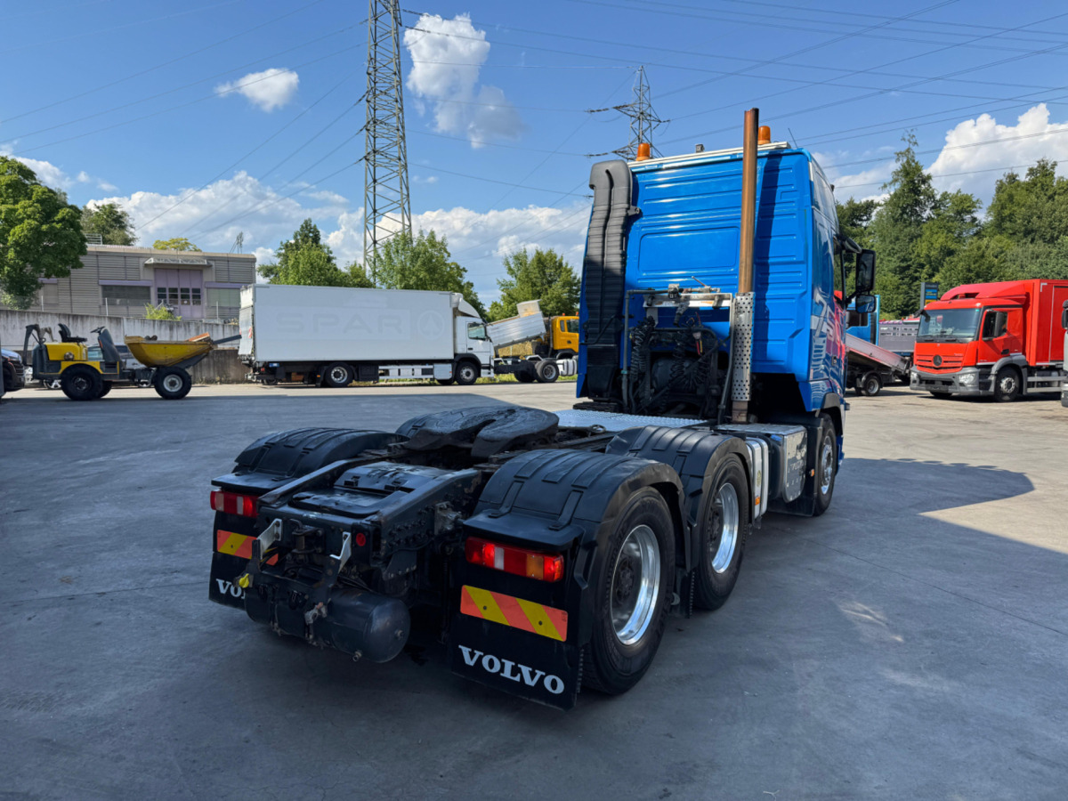 VOLVO FH16-750 6x4 - Xe đầu kéo: hình 4 VOLVO FH16-750 6x4 - Xe đầu kéo: hình 4