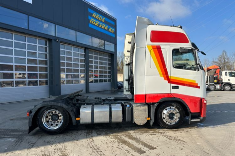 Volvo FH-420 4x2 Lowdeck - Xe đầu kéo: hình 5 Volvo FH-420 4x2 Lowdeck - Xe đầu kéo: hình 5