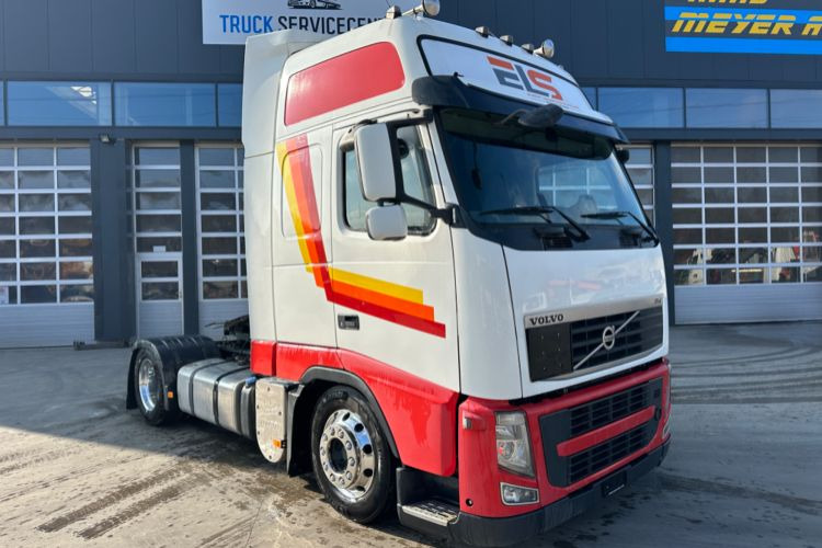 Volvo FH-420 4x2 Lowdeck - Xe đầu kéo: hình 3 Volvo FH-420 4x2 Lowdeck - Xe đầu kéo: hình 3