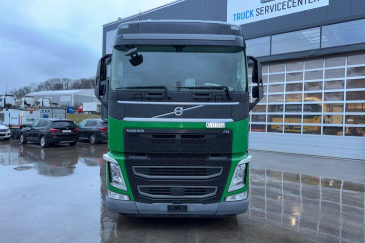 Volvo FH-420 4x2 Retarder - Xe đầu kéo: hình 2 Volvo FH-420 4x2 Retarder - Xe đầu kéo: hình 2