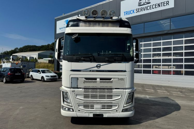 Volvo FH-460 4x2 XXL - Xe đầu kéo: hình 2 Volvo FH-460 4x2 XXL - Xe đầu kéo: hình 2