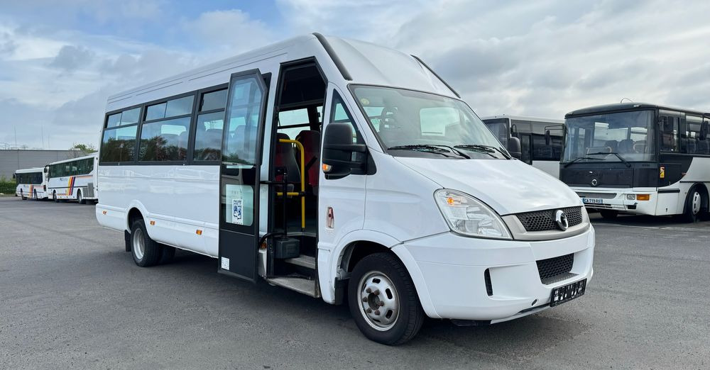 Irisbus Iveco Daily / 23 miejsca / Cena 87000 zł netto - Xe bus mini, Xe van chở khách: hình 1 Irisbus Iveco Daily / 23 miejsca / Cena 87000 zł netto - Xe bus mini, Xe van chở khách: hình 1