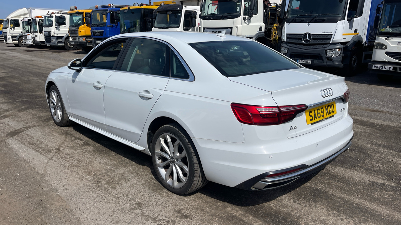 AUDI A4 35 TDI Sport 4dr S Tronic - Sedan: hình 3 AUDI A4 35 TDI Sport 4dr S Tronic - Sedan: hình 3