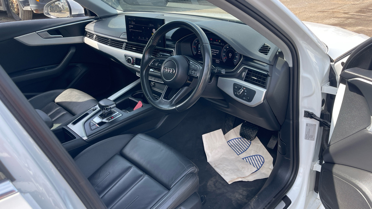 AUDI A4 35 TDI Sport 4dr S Tronic - Sedan: hình 5 AUDI A4 35 TDI Sport 4dr S Tronic - Sedan: hình 5