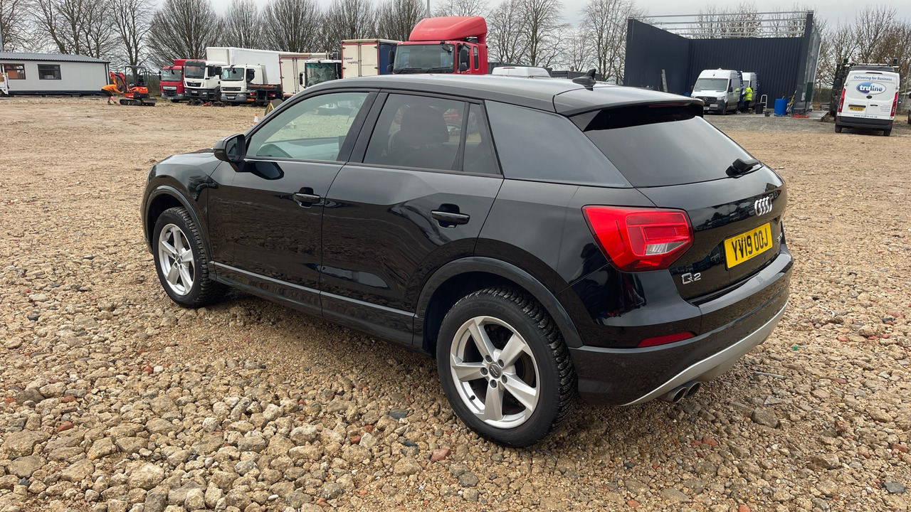 AUDI Q2 35 1.5 TFSI Sport - Xe wagon: hình 3 AUDI Q2 35 1.5 TFSI Sport - Xe wagon: hình 3