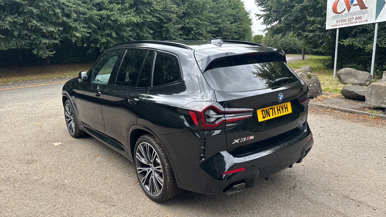 BMW X3 xDrive 30e M Sport - SUV: hình 3 BMW X3 xDrive 30e M Sport - SUV: hình 3