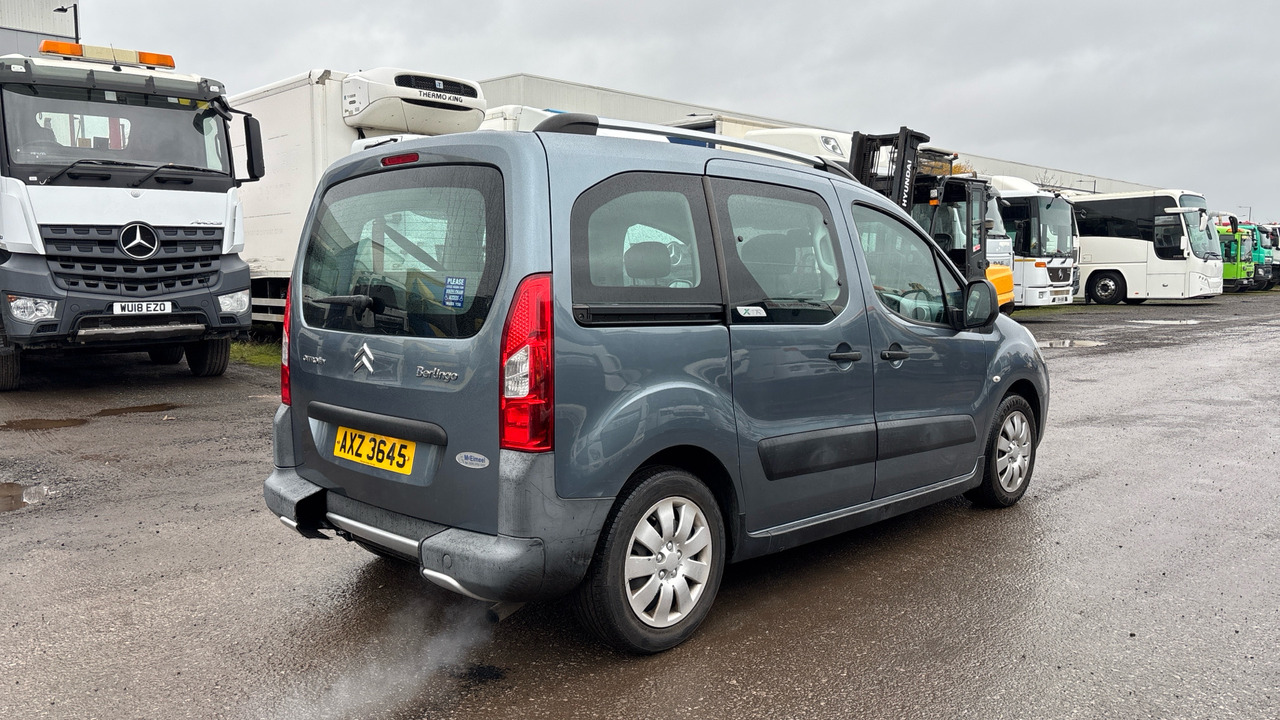 CITROEN BERLINGO MULTISPACE 1.6 HDI 90PS XTR - Xe hơi: hình 4 CITROEN BERLINGO MULTISPACE 1.6 HDI 90PS XTR - Xe hơi: hình 4