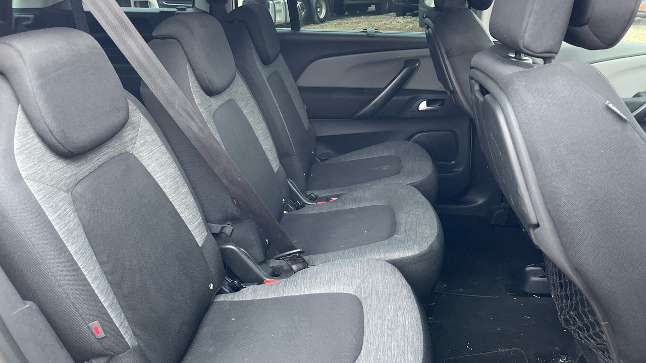 Xe hơi CITROEN GRAND C4 PICASSO 1.6 BLUE HDI 100PS: hình 19 Xe hơi CITROEN GRAND C4 PICASSO 1.6 BLUE HDI 100PS: hình 19