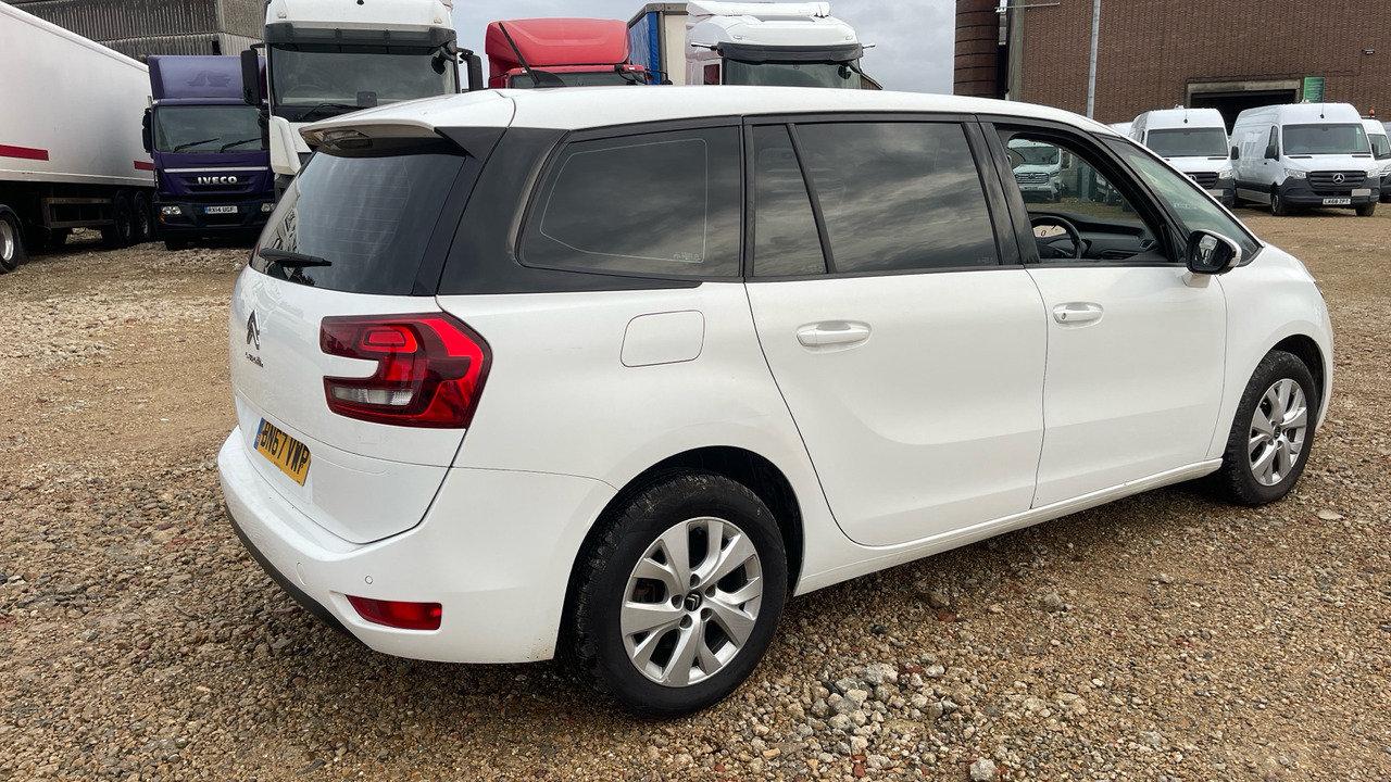 CITROEN GRAND C4 PICASSO 1.6 BLUE HDI 100PS - Xe hơi: hình 4 CITROEN GRAND C4 PICASSO 1.6 BLUE HDI 100PS - Xe hơi: hình 4