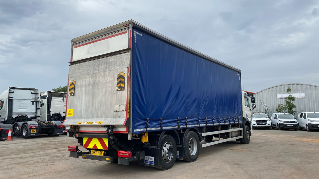 DAF CF 320 - Xe tải thùng mui bạt: hình 4 DAF CF 320 - Xe tải thùng mui bạt: hình 4