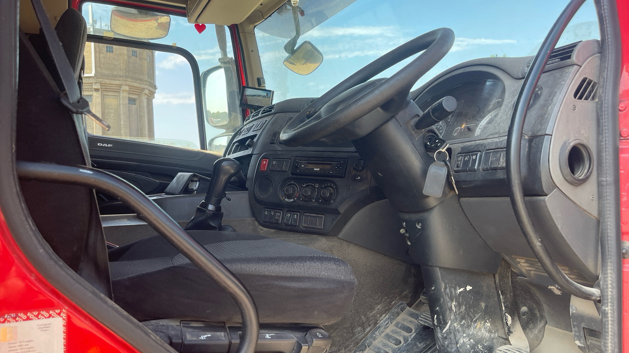 DAF CF 330 - Xe tải thùng lửng/ Phẳng: hình 5 DAF CF 330 - Xe tải thùng lửng/ Phẳng: hình 5