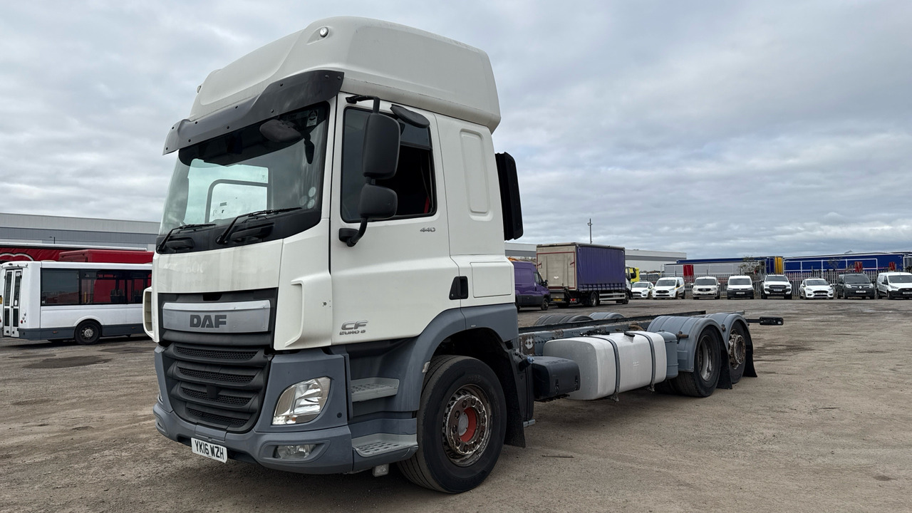 DAF CF 440 - Xe tải khung gầm: hình 2 DAF CF 440 - Xe tải khung gầm: hình 2
