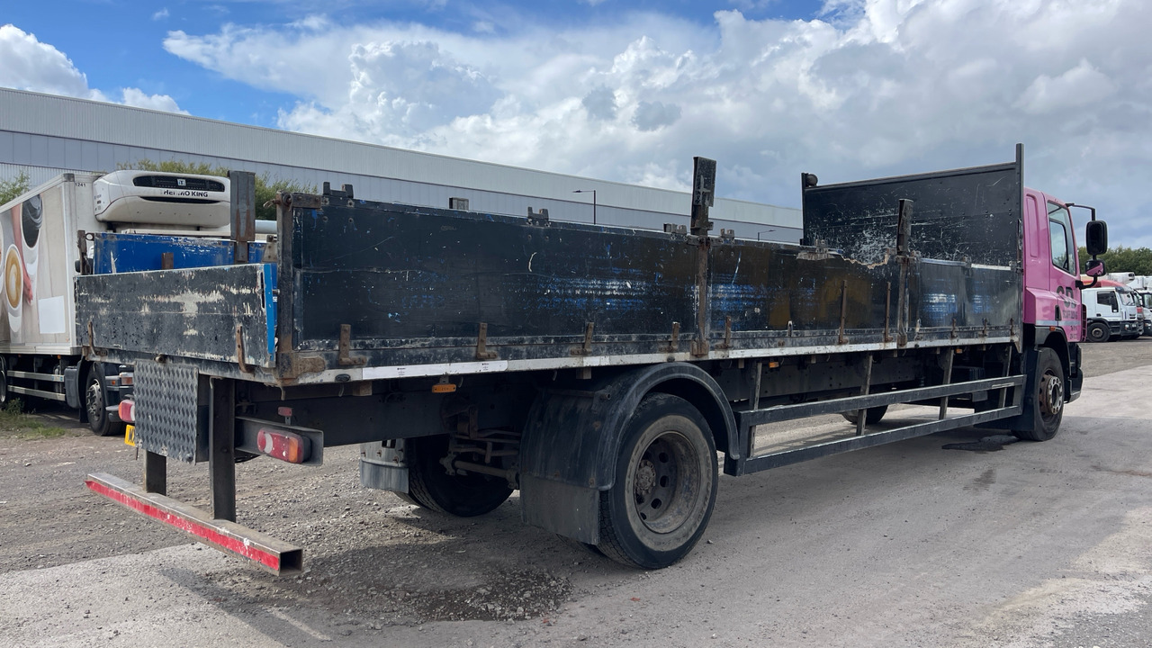 DAF CF 65.220 - Xe tải thùng lửng/ Phẳng: hình 4 DAF CF 65.220 - Xe tải thùng lửng/ Phẳng: hình 4