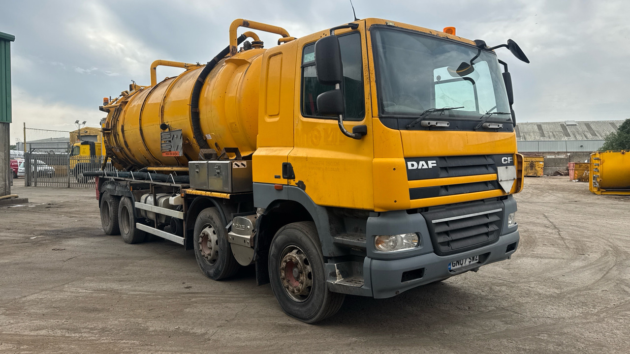 DAF CF 85.360 - Xe tải chân không: hình 1 DAF CF 85.360 - Xe tải chân không: hình 1