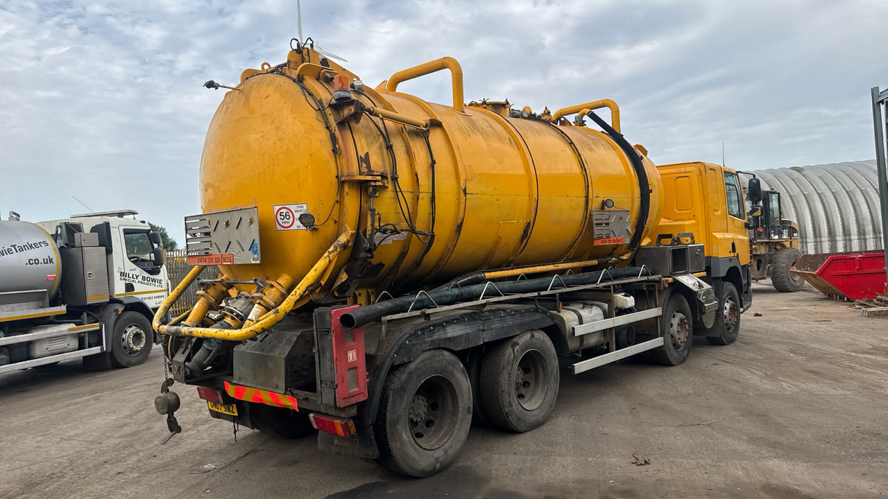 DAF CF 85.360 - Xe tải chân không: hình 4 DAF CF 85.360 - Xe tải chân không: hình 4