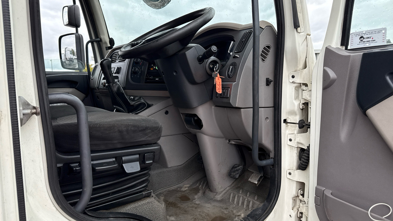 DAF LF 150 - Xe tải thùng lửng/ Phẳng, Xe cẩu tự hành: hình 5 DAF LF 150 - Xe tải thùng lửng/ Phẳng, Xe cẩu tự hành: hình 5