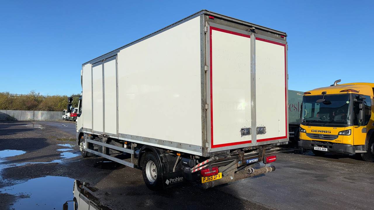 DAF LF 180 - Xe tải hộp: hình 3 DAF LF 180 - Xe tải hộp: hình 3