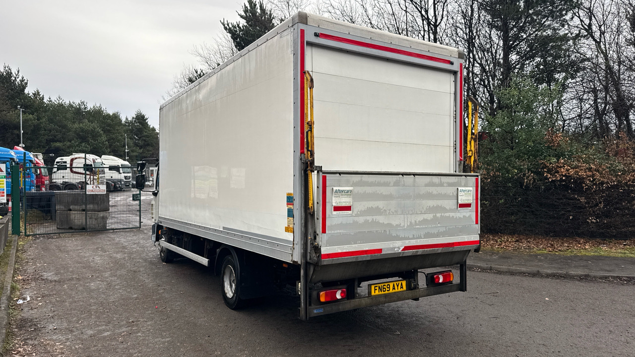 DAF LF 180 - Xe tải hộp: hình 3 DAF LF 180 - Xe tải hộp: hình 3