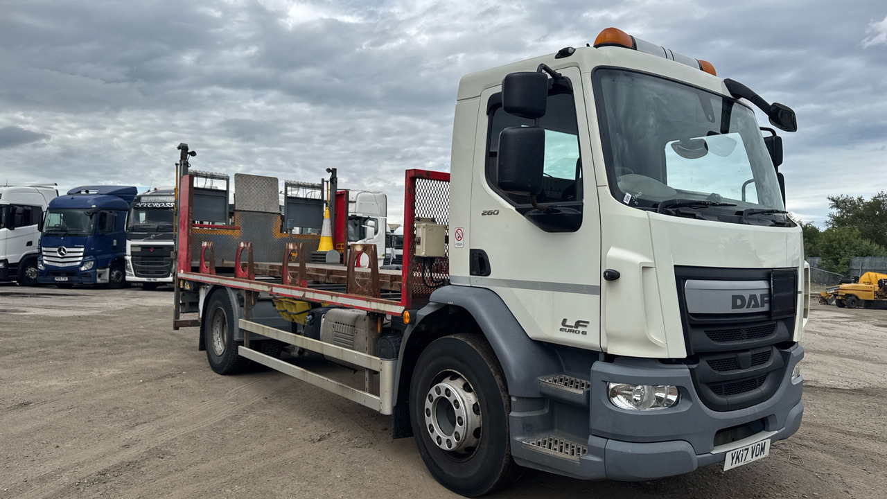 DAF LF 260 - Xe tải thùng lửng/ Phẳng: hình 1 DAF LF 260 - Xe tải thùng lửng/ Phẳng: hình 1