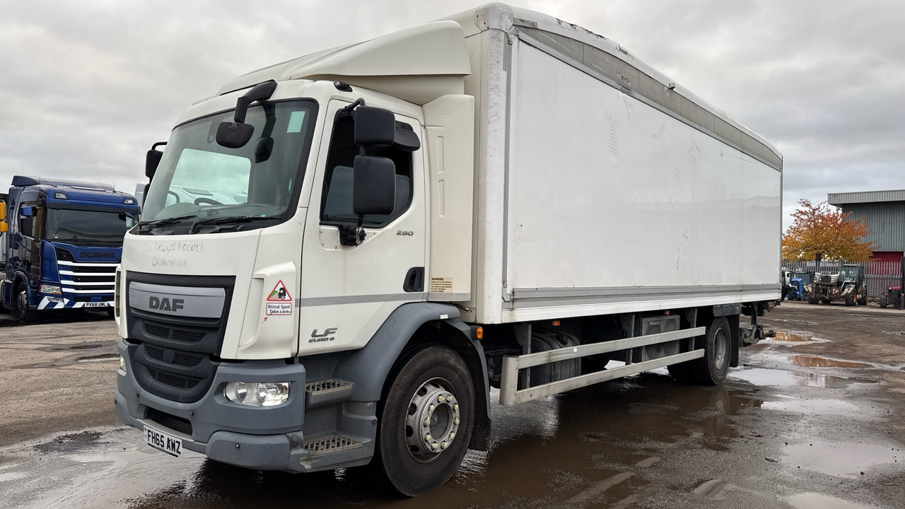 DAF LF 280 - Xe tải đông lạnh: hình 2 DAF LF 280 - Xe tải đông lạnh: hình 2