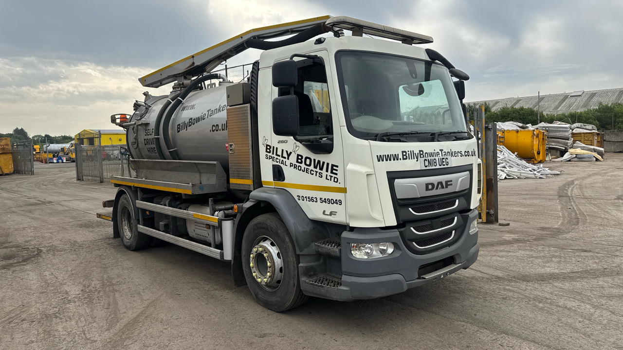 DAF LF 280 - Xe tải chân không: hình 1 DAF LF 280 - Xe tải chân không: hình 1