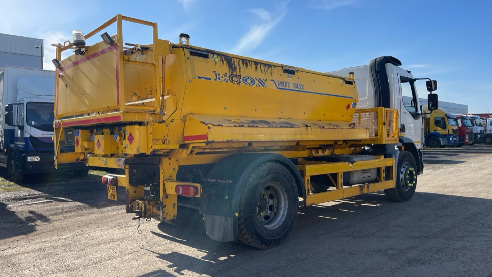 DAF LF 290 18 TONNE - Máy nhựa đường: hình 4 DAF LF 290 18 TONNE - Máy nhựa đường: hình 4