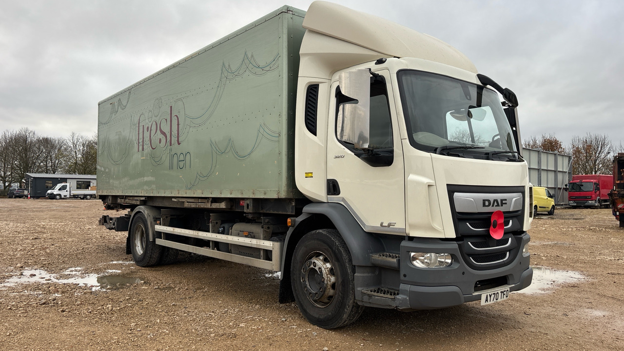 DAF LF 320 - Xe tải hộp: hình 1 DAF LF 320 - Xe tải hộp: hình 1