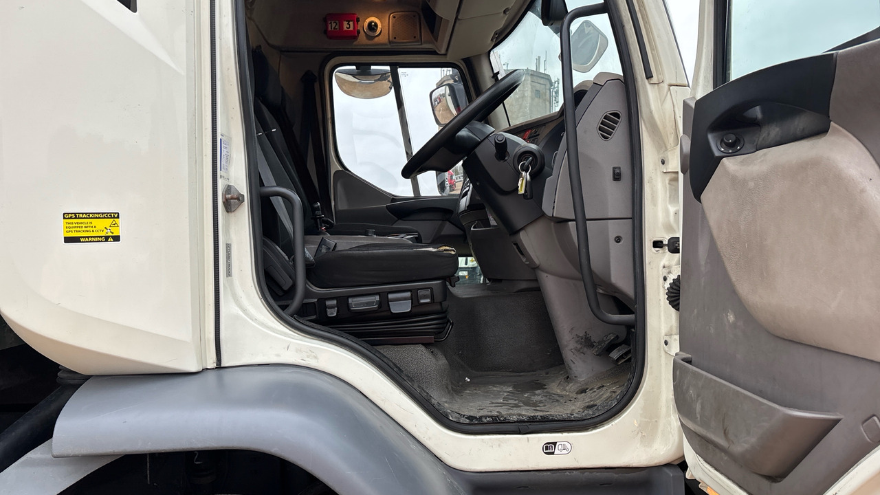 DAF LF 320 - Xe tải hộp: hình 5 DAF LF 320 - Xe tải hộp: hình 5