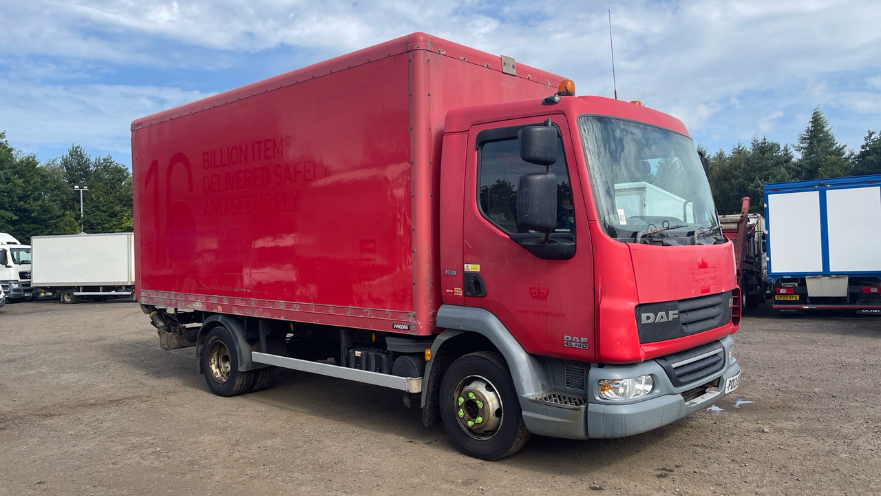 DAF LF 45.140 - Xe tải hộp: hình 1 DAF LF 45.140 - Xe tải hộp: hình 1